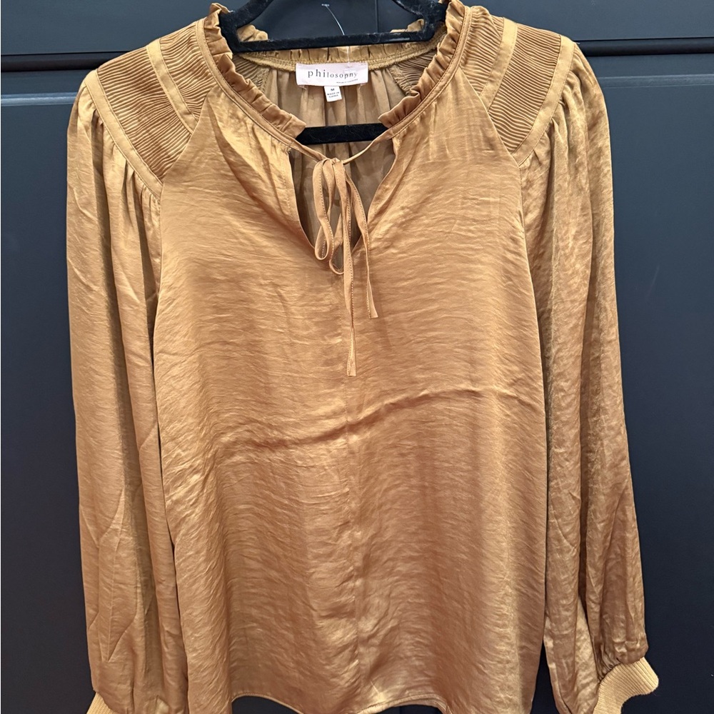 Philosophy Women's Elegant Gold Blouse never worn